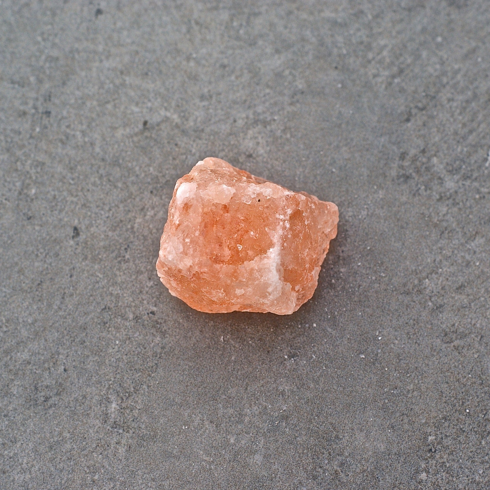 002 HIMALAYAN - flavorful himalayan salt rocks. stylish gift pack.