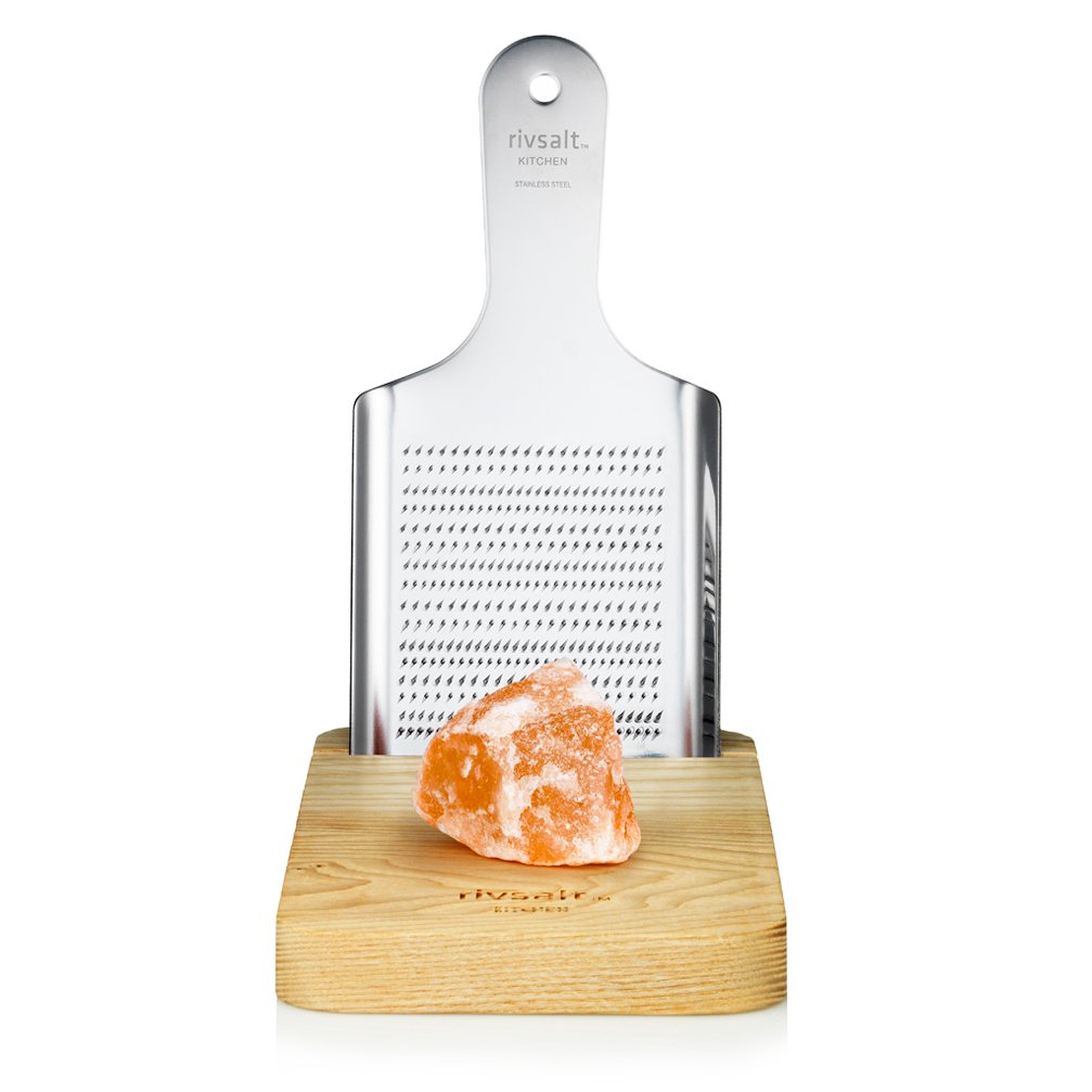 005 KITCHEN [THE LARGE RIVSALT] - stainless steel grater. stand in natural wood. himalayan salt rock. stylish gift pack.