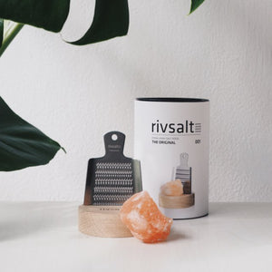 001 RIVSALT [THE ORIGINAL] - stainless steel grater. stand in natural wood. himalayan salt rock. stylish gift pack.